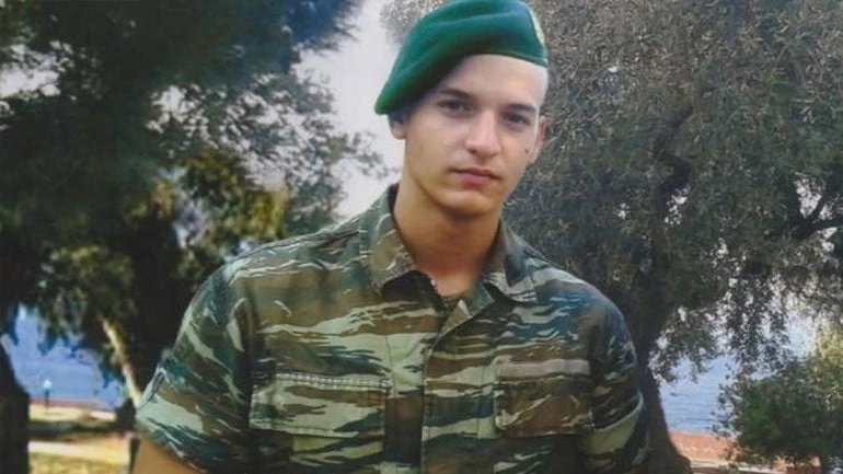 Συγκλονίζει η επιστολή των γονιών του αδικοχαμένου πεζοναύτη Φώτη Ανδρικόπουλου